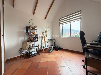 Apartamento de 3 alcobas en venta en Milan Vallejuelos, Envigado, 69 m² · foto 13 de 15
