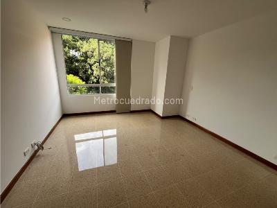 Apartamento de 3 alcobas en arriendo en Patio Bonito, Medellín, 113 m² · foto 5 de 19