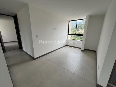 Apartamento en arriendo en Camino Verde, Envigado · foto 8 de 15