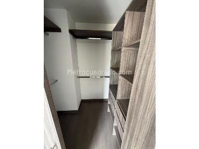 Apartamento en arriendo en Camino Verde, Envigado · foto 9 de 15