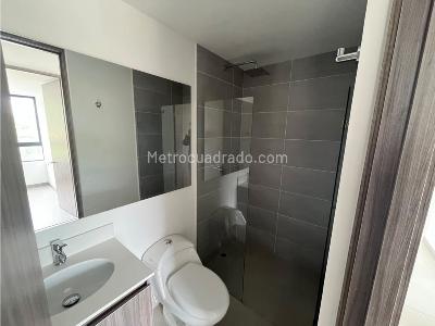 Apartamento en arriendo en Camino Verde, Envigado · foto 10 de 15
