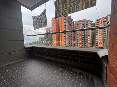 Apartamento en venta en Camino Verde, Envigado · foto 2 de 16