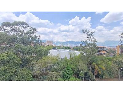 Apartamento de 2 alcobas en arriendo en Camino Verde, Envigado, 74 m² · foto 2 de 14