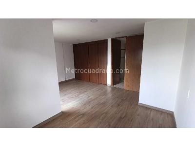 Apartamento de 2 alcobas en arriendo en Camino Verde, Envigado, 74 m² · foto 13 de 14