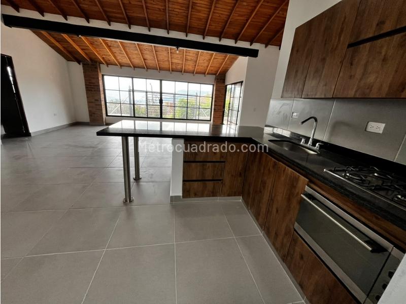Casa en Arriendo, La Mina, Envigado