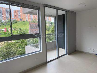 Apartamento de 3 alcobas en arriendo en Loma Del Escobero, Envigado, 80 m² · foto 6 de 9