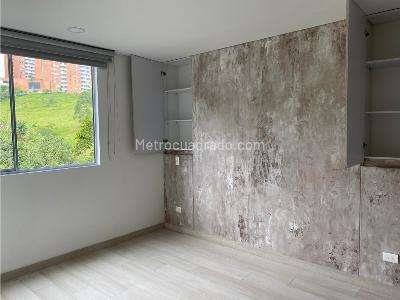 Apartamento de 3 alcobas en arriendo en Loma Del Escobero, Envigado, 80 m² · foto 7 de 9