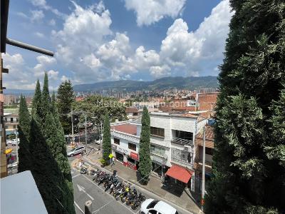 Apartamento de 3 alcobas en arriendo en Centro, Envigado, 98 m² · foto 5 de 15
