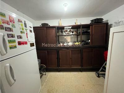 Casa de 5 alcobas en venta en El Salado, Envigado, 253 m² · foto 8 de 20
