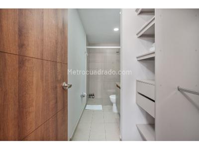 Apartaestudio en venta en Laureles, Medellín, 47 m² · foto 5 de 19