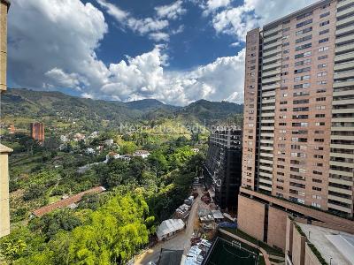 Apartamento de 3 alcobas en venta en San Jose, Sabaneta, 68 m² · foto 6 de 19