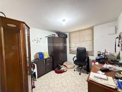 Casa de 4 alcobas en venta en El Trianon, Envigado, 115 m² · foto 7 de 16
