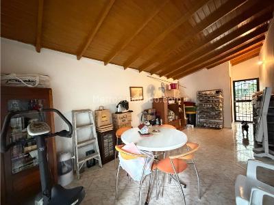 Casa de 4 alcobas en venta en El Trianon, Envigado, 115 m² · foto 12 de 16