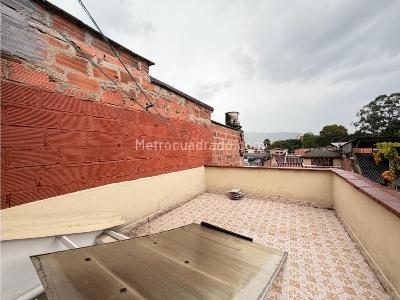 Casa de 4 alcobas en venta en El Trianon, Envigado, 115 m² · foto 14 de 16