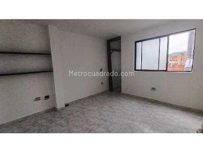 Casa de 3 alcobas en arriendo en Guaimaro, Envigado, 120 m² · foto 5 de 11