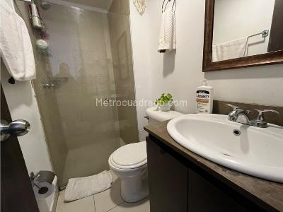 Apartamento de 1 alcoba en arriendo en Centro, Sabaneta, 60 m² · foto 11 de 12