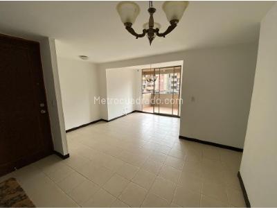Apartamento de 3 alcobas en arriendo en Camino Verde, Envigado, 67 m² · foto 9 de 17