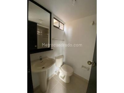 Apartamento de 3 alcobas en arriendo en Camino Verde, Envigado, 67 m² · foto 13 de 17