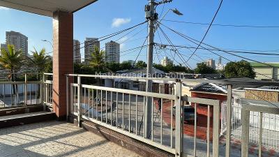 Casa de 5 alcobas en venta en Las Mercedes, Barranquilla, 359 m² · foto 3 de 15