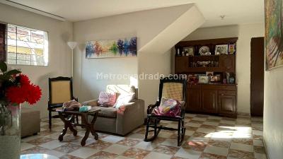 Casa de 5 alcobas en venta en Las Mercedes, Barranquilla, 359 m² · foto 7 de 15