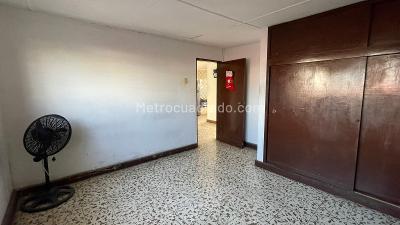 Casa de 5 alcobas en venta en Las Mercedes, Barranquilla, 359 m² · foto 11 de 15