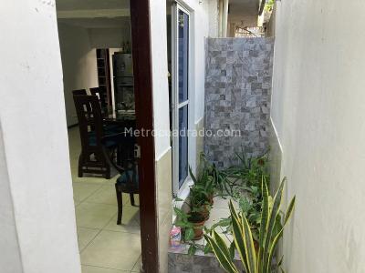 Casa de 3 alcobas en venta en La Magdalena, Barranquilla, 182 m² · foto 4 de 14