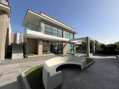 Casa de 3 alcobas en venta en Villa Campestre, Barranquilla, 224 m² · foto 2 de 20