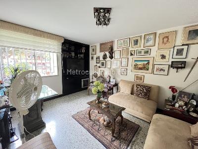 Apartamento de 3 alcobas en venta en Alto Prado, Barranquilla, 243 m² · foto 2 de 20