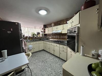 Apartamento de 3 alcobas en venta en Alto Prado, Barranquilla, 243 m² · foto 12 de 20