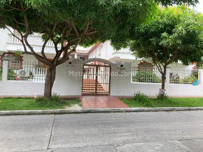 Casa en venta en Altos De Riomar, Barranquilla · foto 2 de 20