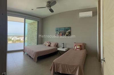 Apartamento de 2 alcobas en venta en 7 De Agosto, Barranquilla, 137 m² · foto 2 de 19
