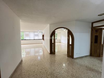 Apartamento de 3 alcobas en venta en Alto Prado, Barranquilla, 278 m² · foto 2 de 20