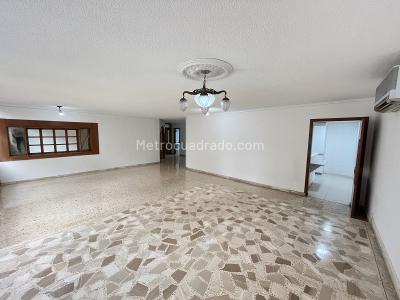 Apartamento de 3 alcobas en venta en Alto Prado, Barranquilla, 278 m² · foto 4 de 20