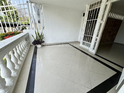 Casa de 3 alcobas en venta en Ciudad Jardin, Barranquilla, 286 m² · foto 4 de 20