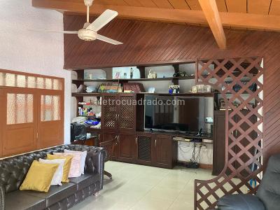 Casa de 4 alcobas en venta en El Poblado, Barranquilla, 450 m² · foto 4 de 20