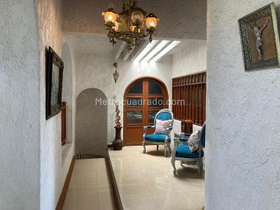 Casa de 4 alcobas en venta en El Poblado, Barranquilla, 450 m² · foto 6 de 20