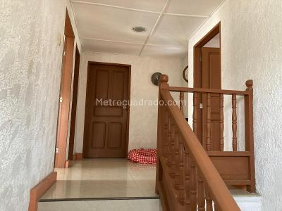 Casa de 4 alcobas en venta en El Poblado, Barranquilla, 450 m² · foto 19 de 20