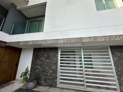 Casa en venta en El Poblado, Barranquilla · foto 3 de 20