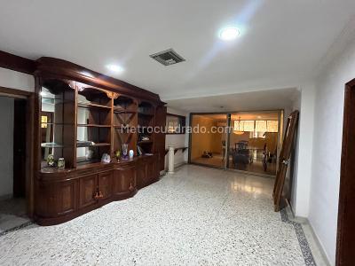 Casa de 3 alcobas en venta en Granadillo, Barranquilla, 351 m² · foto 4 de 14