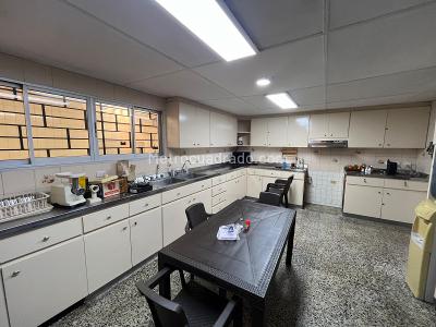 Casa de 3 alcobas en venta en Granadillo, Barranquilla, 351 m² · foto 7 de 14
