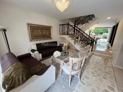 Casa de 3 alcobas en venta en San Vicente, Barranquilla, 320 m² · foto 2 de 20