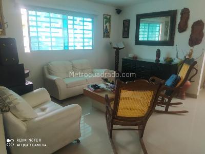 Casa de 3 alcobas en venta en El Tabor, Barranquilla, 168 m² · foto 2 de 16