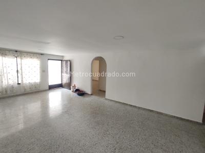 Casa de 5 alcobas en venta en El Limoncito, Barranquilla, 350 m² · foto 5 de 19