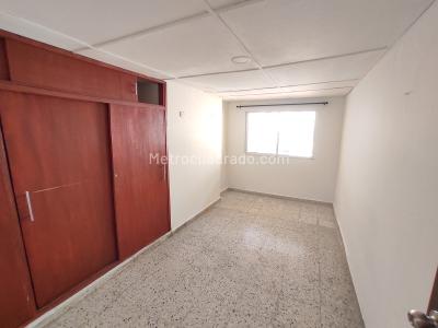 Casa de 5 alcobas en venta en El Limoncito, Barranquilla, 350 m² · foto 13 de 19
