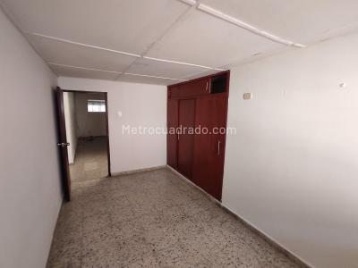 Casa de 5 alcobas en venta en El Limoncito, Barranquilla, 350 m² · foto 14 de 19