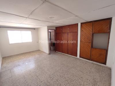 Casa de 5 alcobas en venta en El Limoncito, Barranquilla, 350 m² · foto 15 de 19