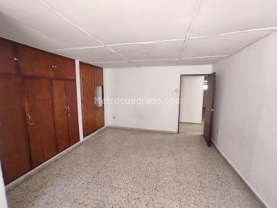 Casa de 5 alcobas en venta en El Limoncito, Barranquilla, 350 m² · foto 16 de 19