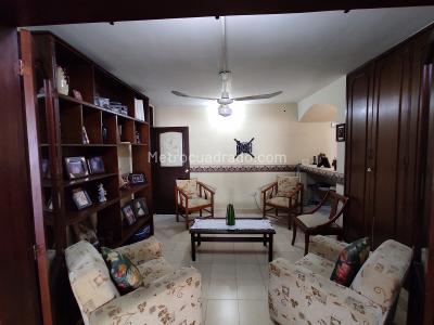 Casa de 3 alcobas en venta en Andalucia, Barranquilla, 262 m² · foto 18 de 20