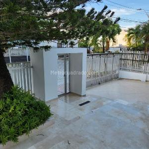 Casa en venta en Riomar, Barranquilla · foto 2 de 20