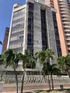 Apartamento de 3 alcobas en venta en Altos Del Prado (Norte), Barranquilla, 185 m² · foto 2 de 20
